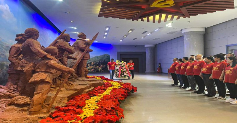 寧鋼黨委開展“重溫黨章黨史，踐行初心使命”主題黨日活動